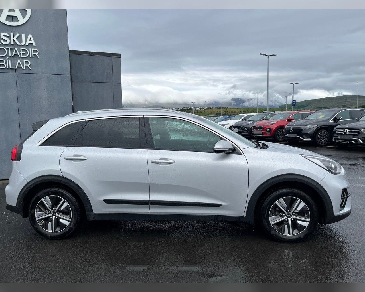 KIA NIRO URBAN MHEV