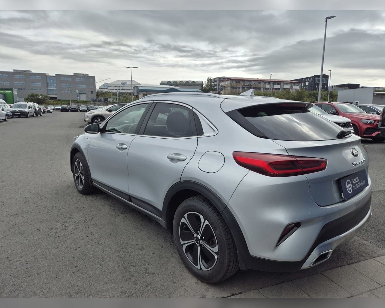 KIA XCEED PHEV URBAN