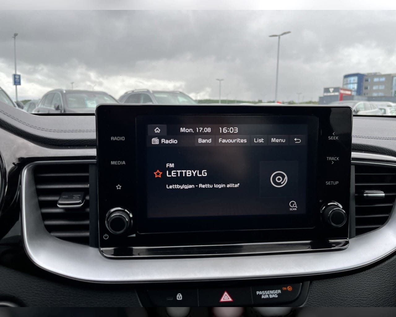 KIA XCEED PHEV URBAN