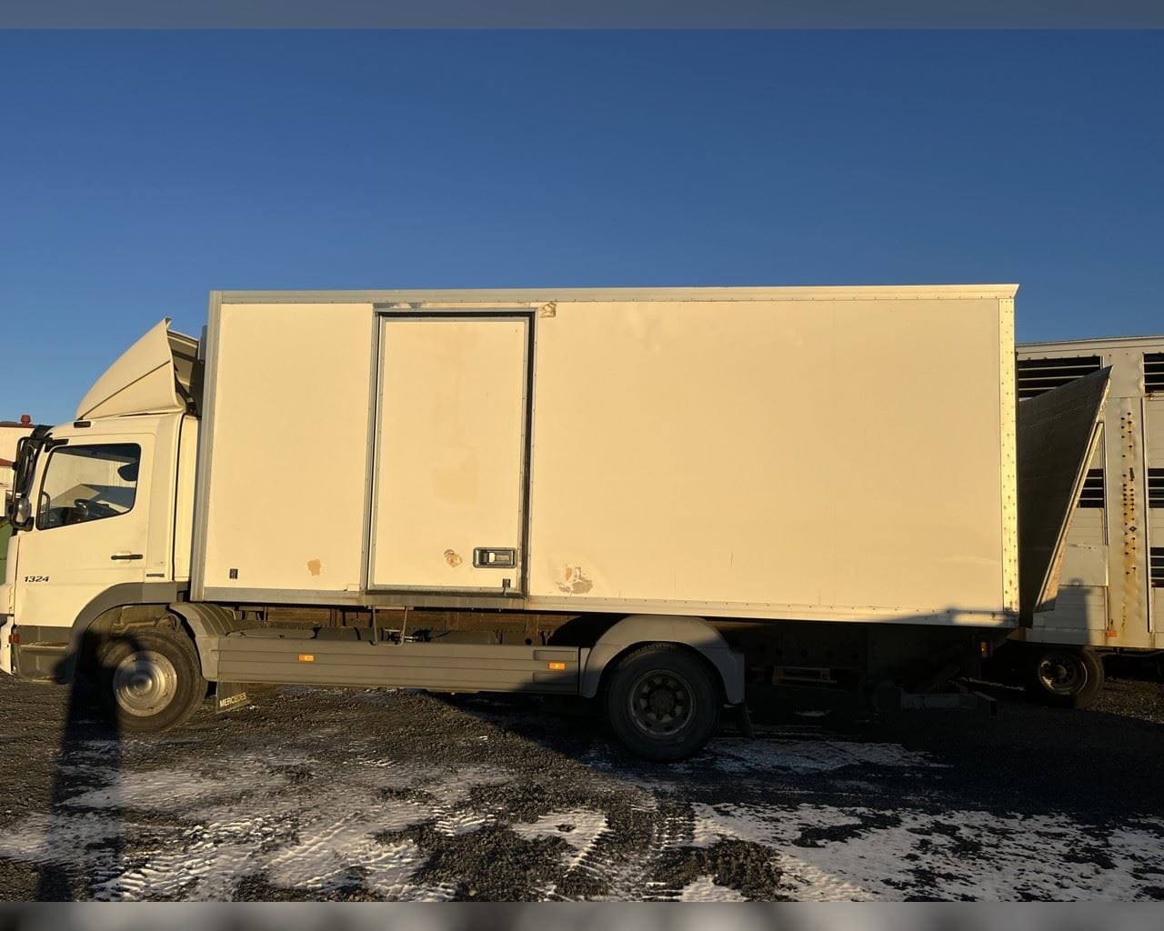 MERCEDES-BENZ ATEGO 1324 L