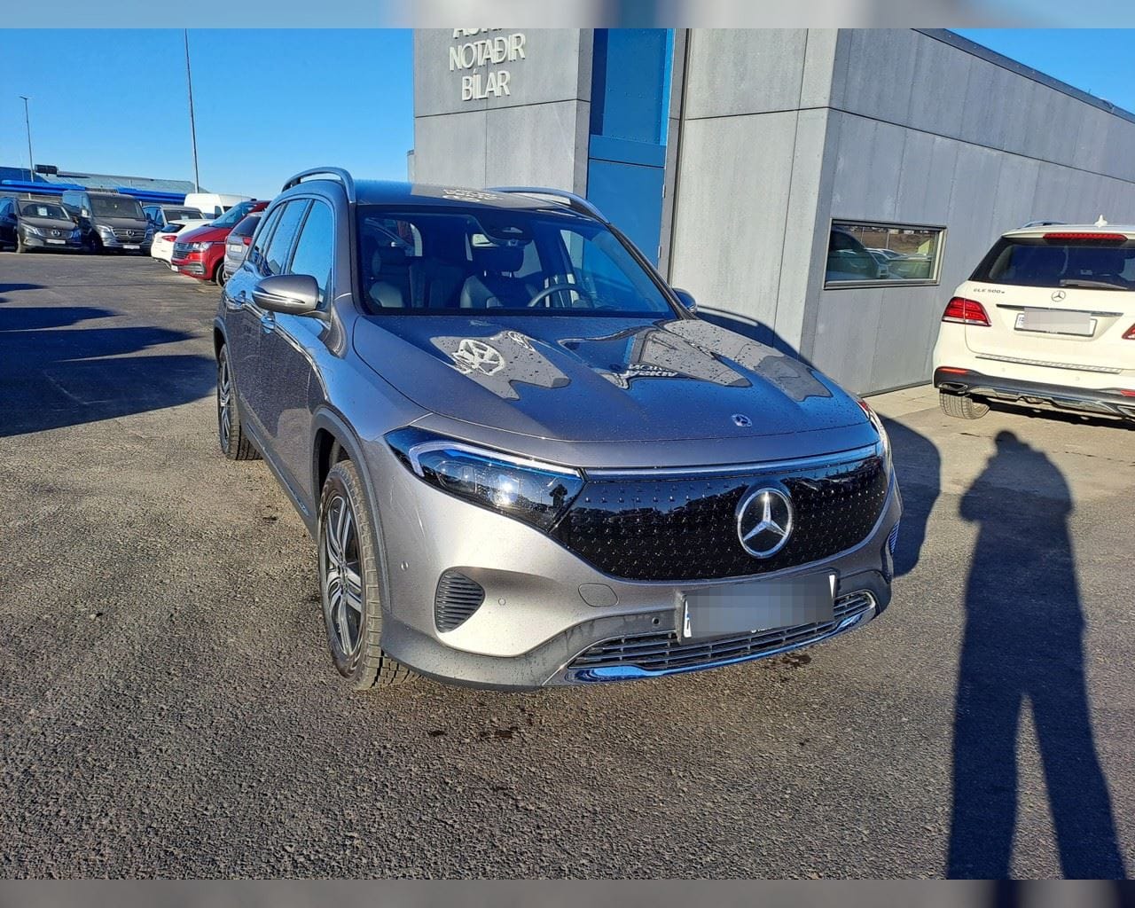 MERCEDES-BENZ EQB 300 4MATIC PROGRESSIVE