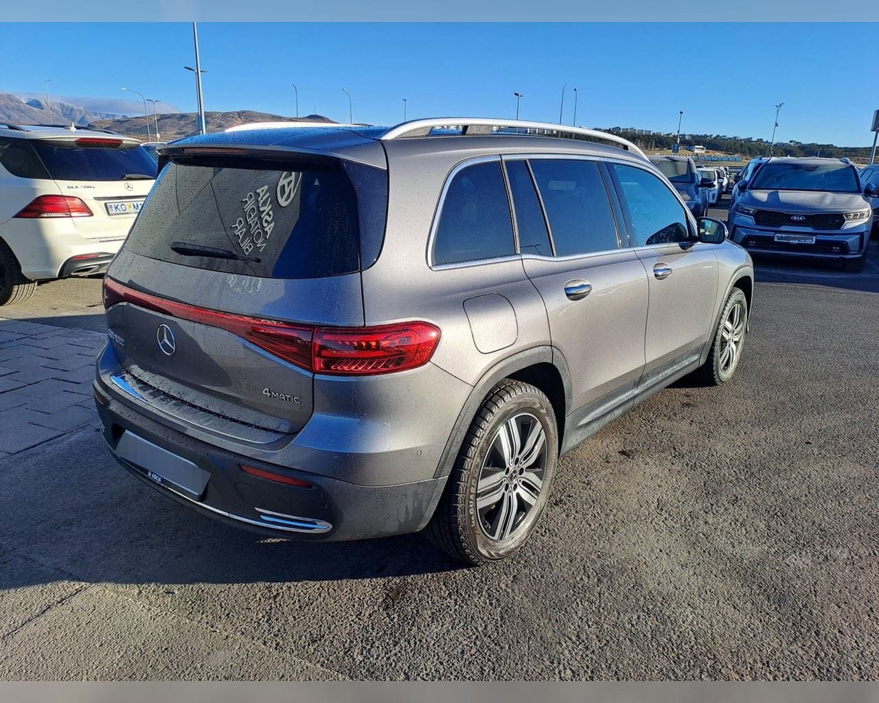 MERCEDES-BENZ EQB 300 4MATIC PROGRESSIVE