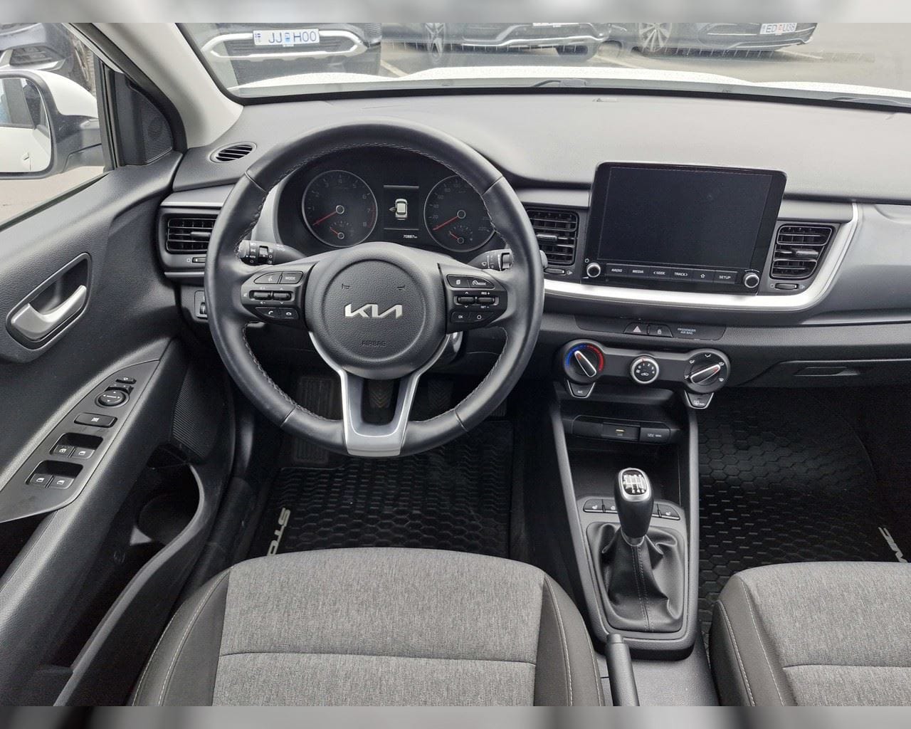 KIA STONIC URBAN