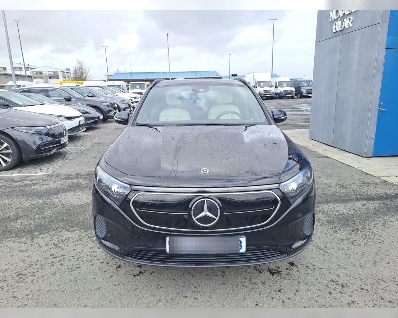 MERCEDES-BENZ EQA 250 PURE