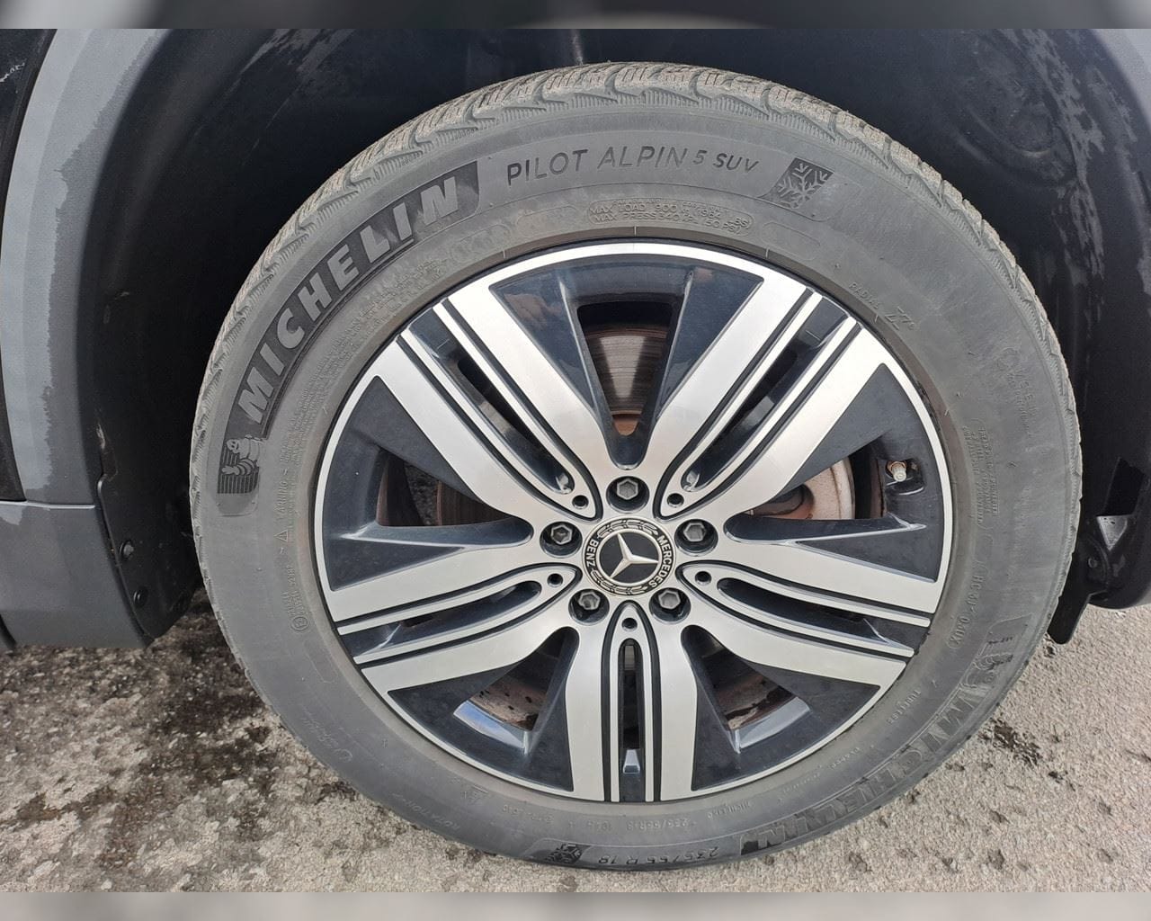 MERCEDES-BENZ EQA 250 PURE