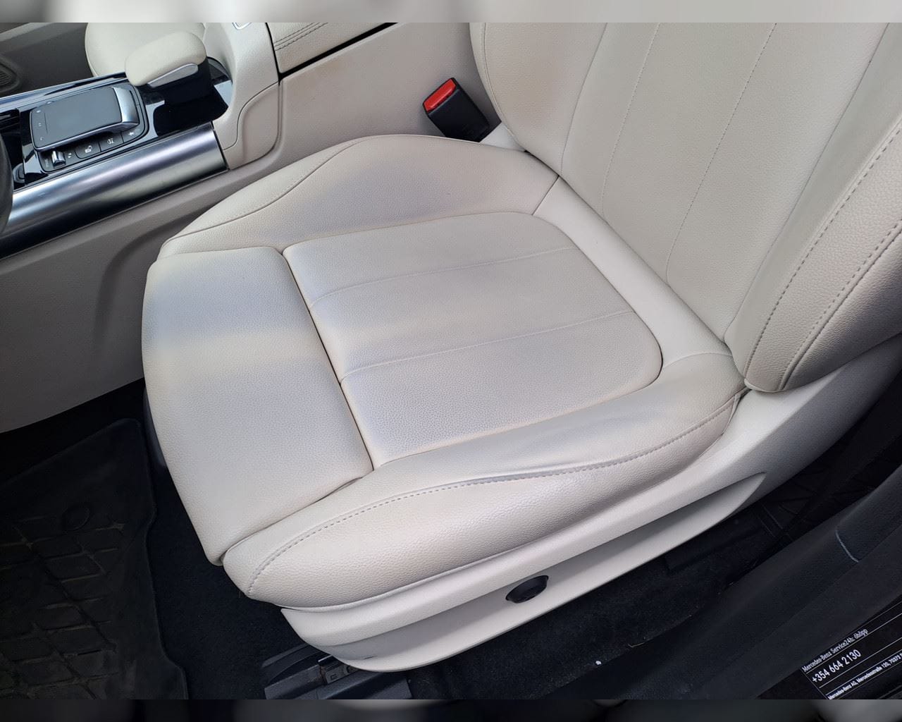 MERCEDES-BENZ EQA 250 PURE
