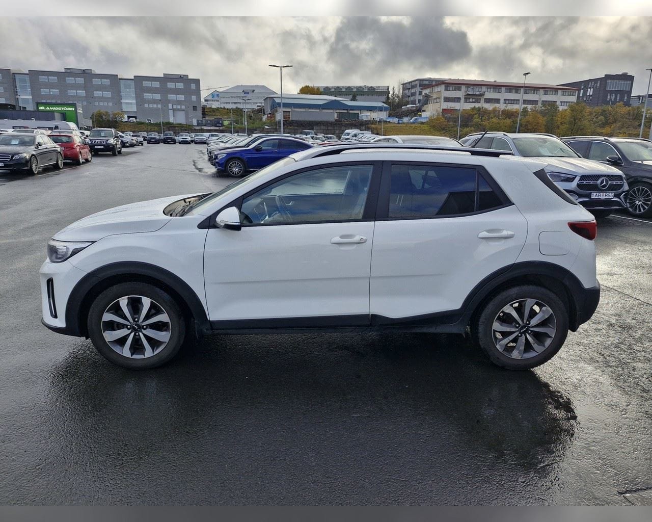 KIA STONIC