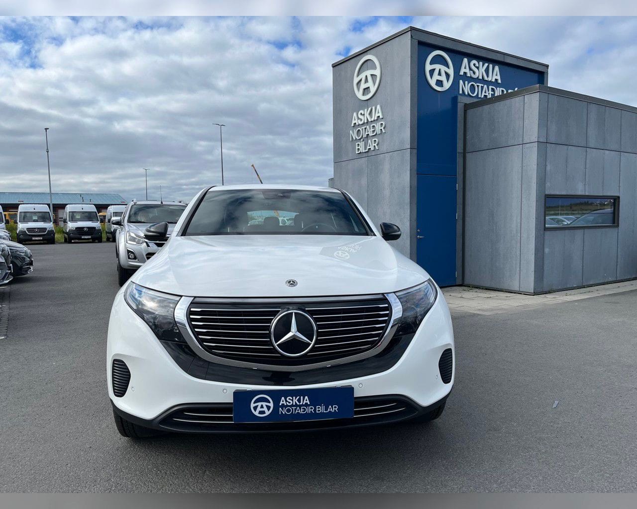 MERCEDES-BENZ EQC 400 4MATIC PURE