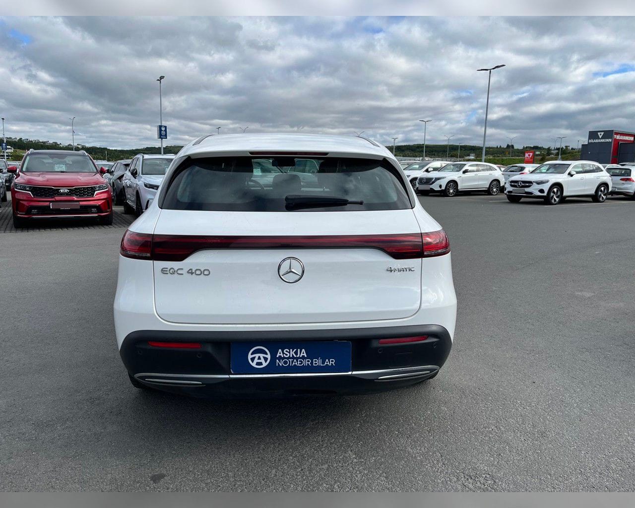 MERCEDES-BENZ EQC 400 4MATIC PURE