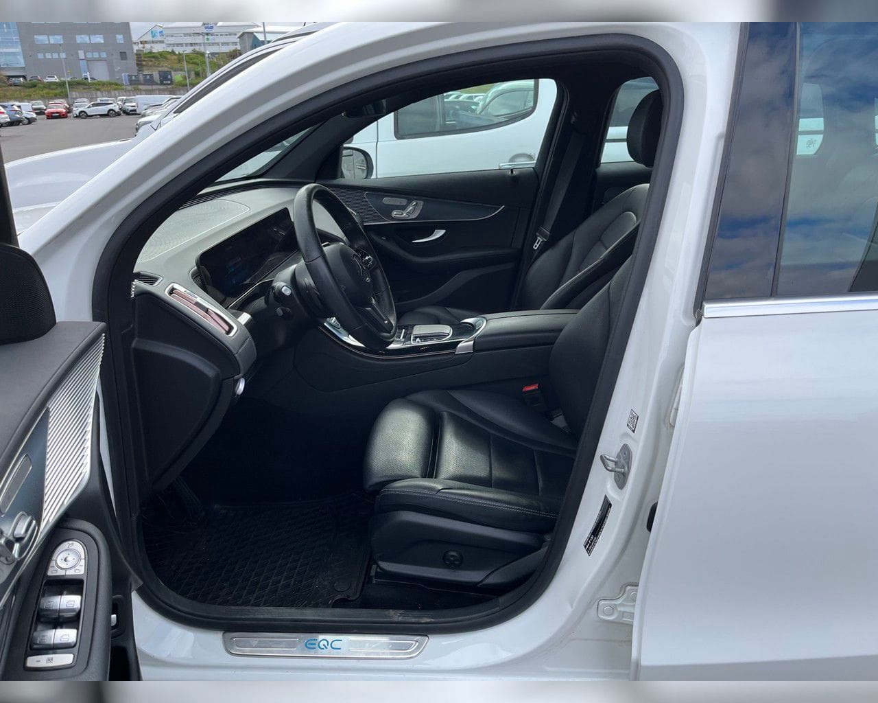 MERCEDES-BENZ EQC 400 4MATIC PURE