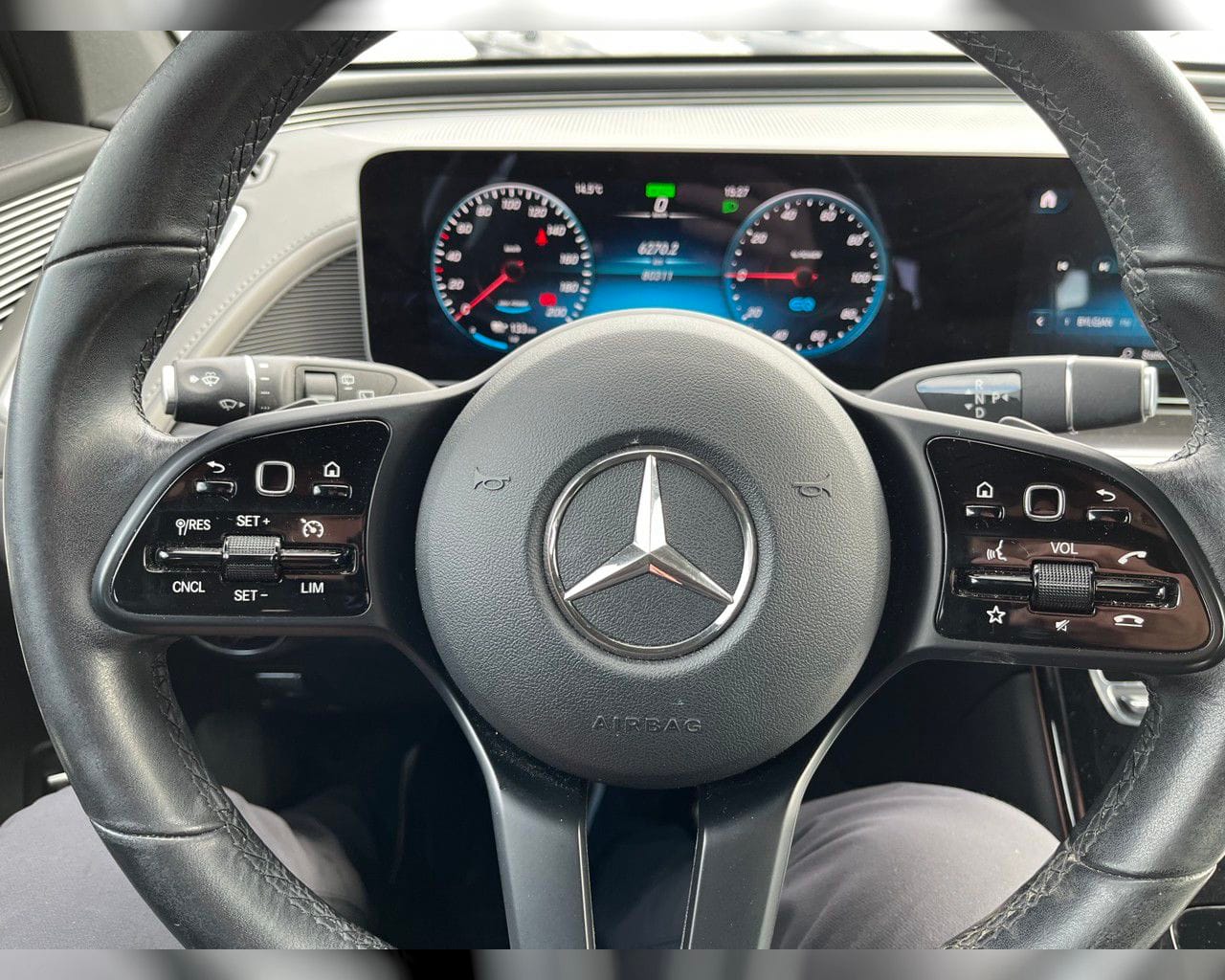 MERCEDES-BENZ EQC 400 4MATIC PURE