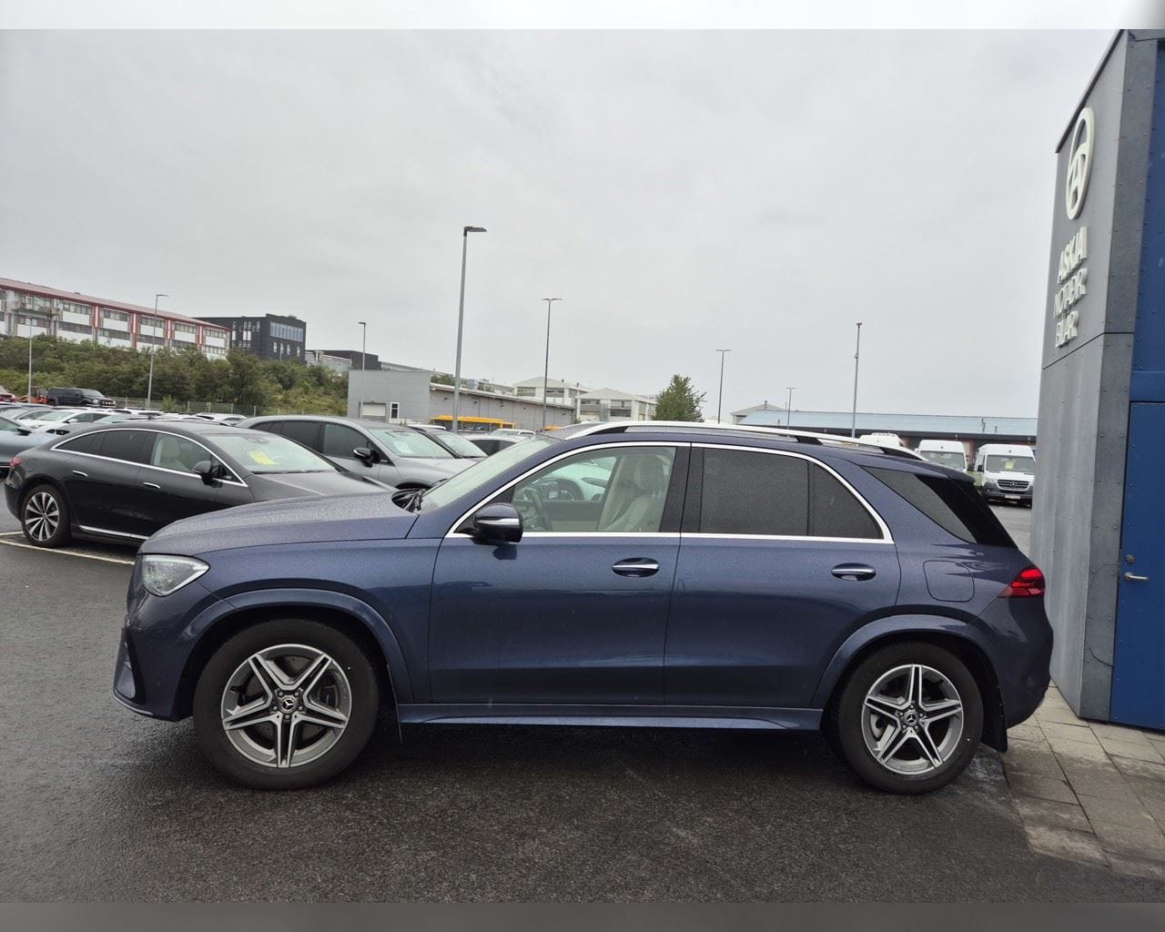 MERCEDES-BENZ GLE 400 E 4MATIC PROGRESSIVE