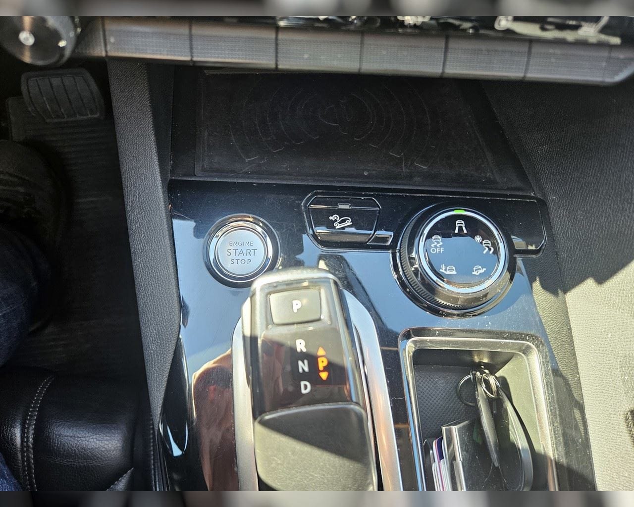 PEUGEOT 5008 ALLURE