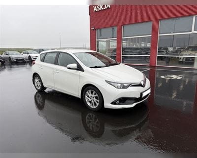 TOYOTA AURIS ACTIVE SJÁLFSKIPTUR