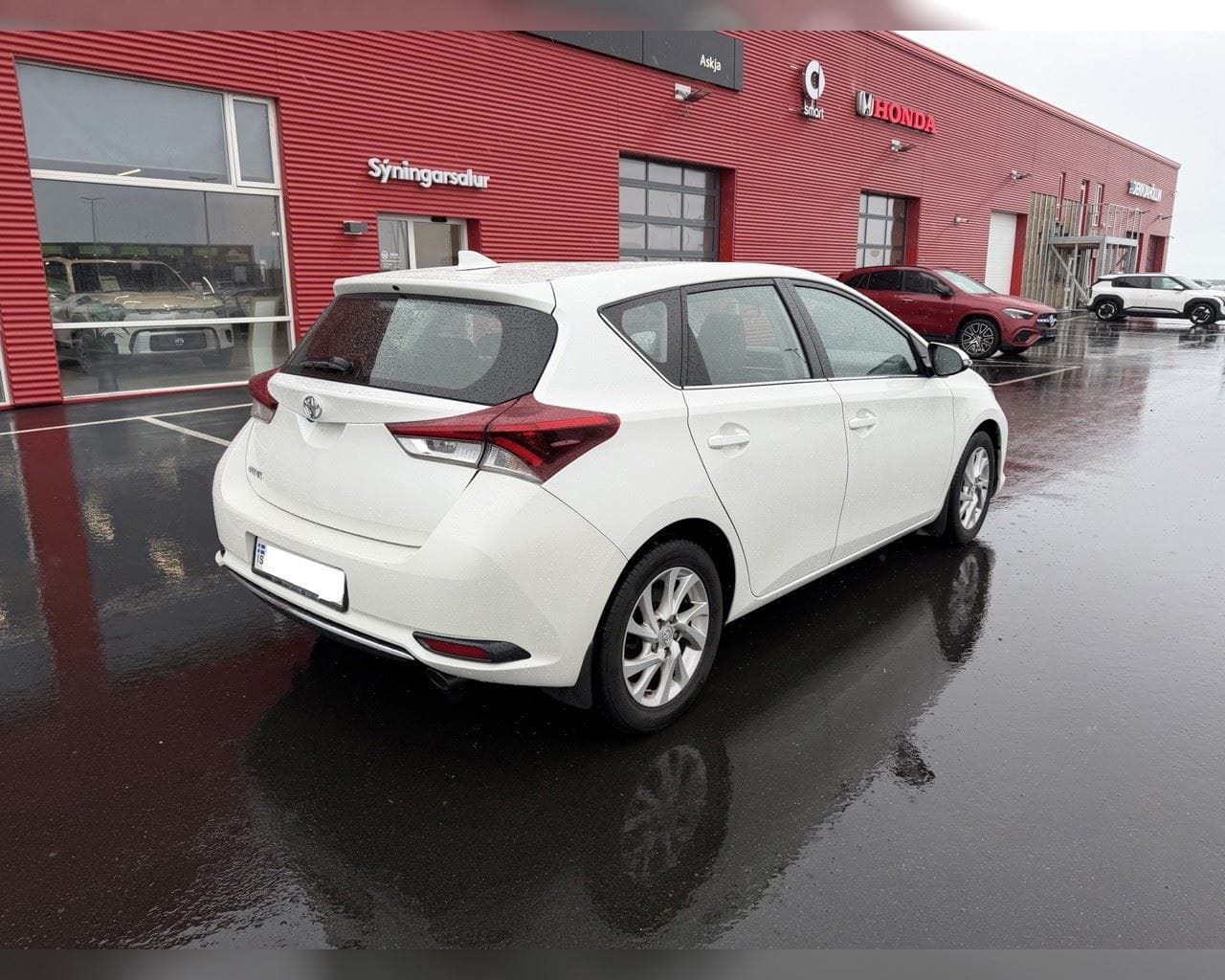 TOYOTA AURIS ACTIVE SJÁLFSKIPTUR
