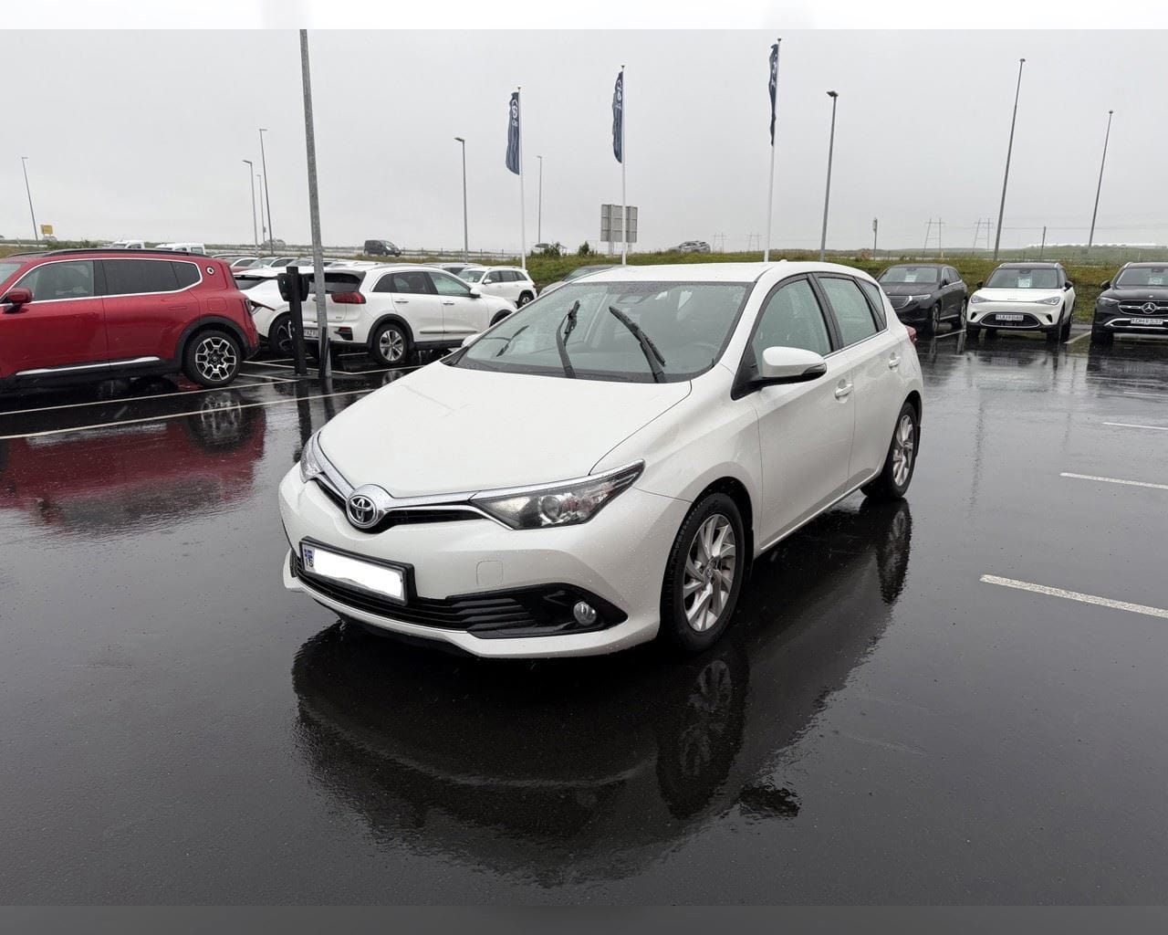TOYOTA AURIS ACTIVE SJÁLFSKIPTUR