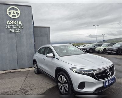 MERCEDES-BENZ EQA 250 PURE