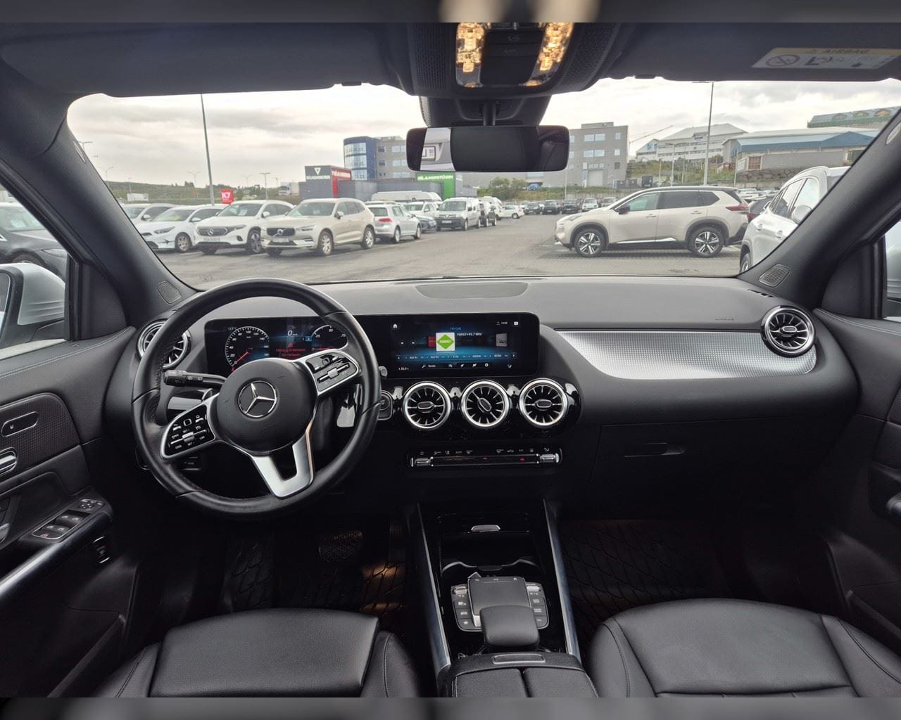 MERCEDES-BENZ EQA 250 PURE