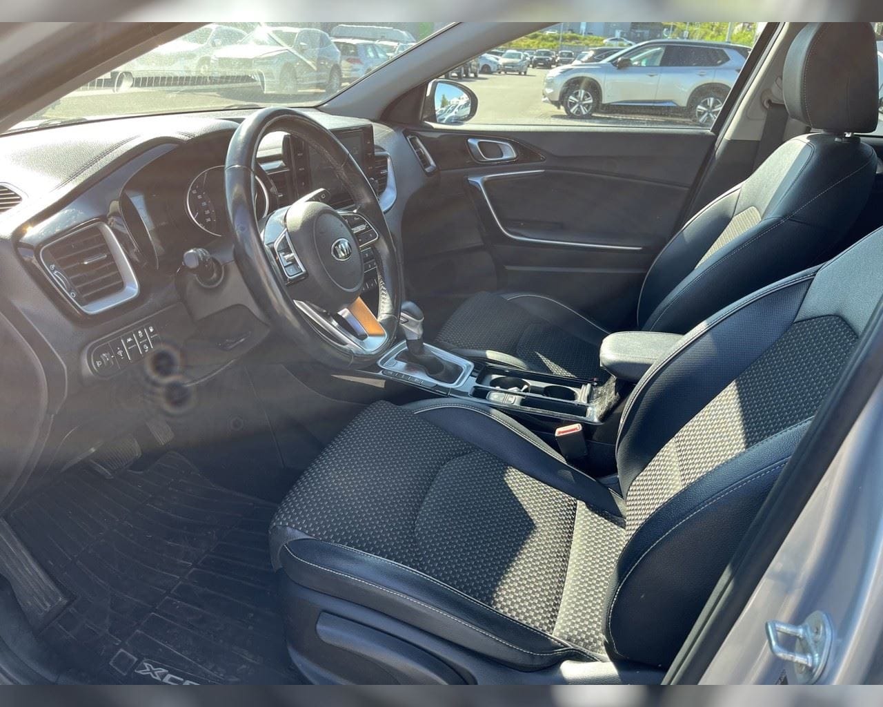 KIA XCEED PHEV URBAN