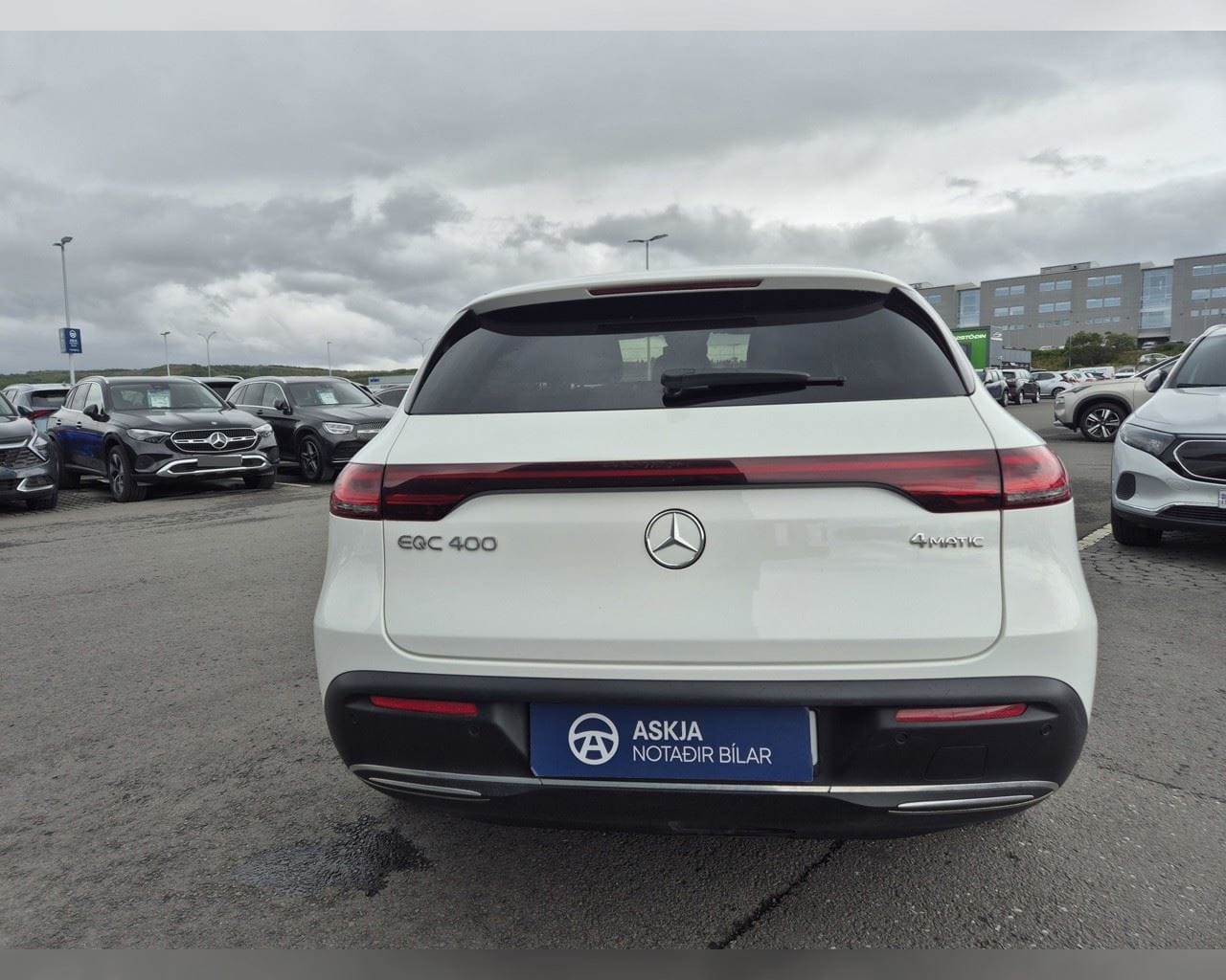 MERCEDES-BENZ EQC 400 4MATIC PROGRESSIVE