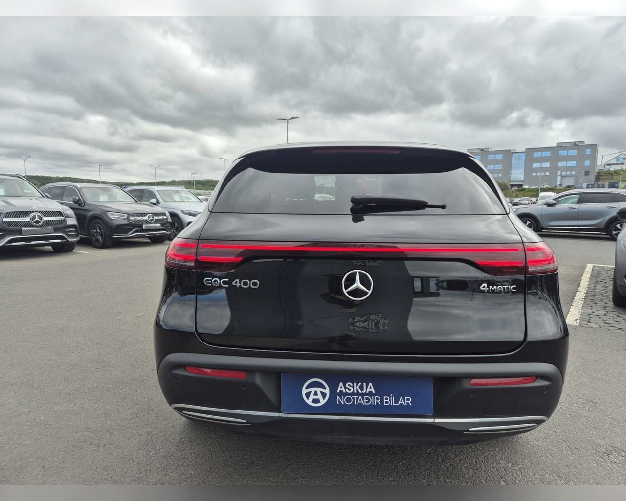 MERCEDES-BENZ EQC 400 4MATIC PURE