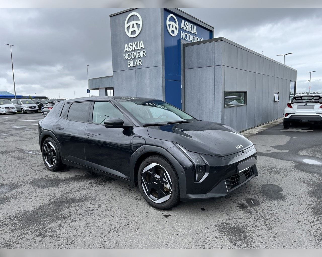 KIA EV4 EARTH