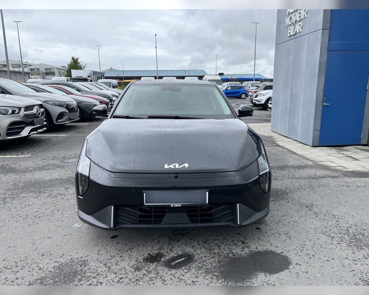 KIA EV4 EARTH