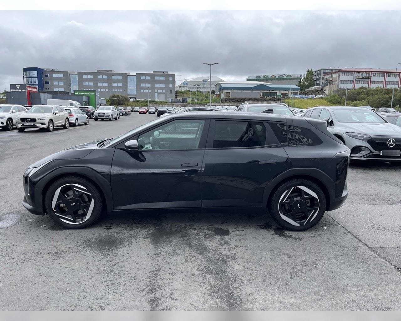 KIA EV4 EARTH