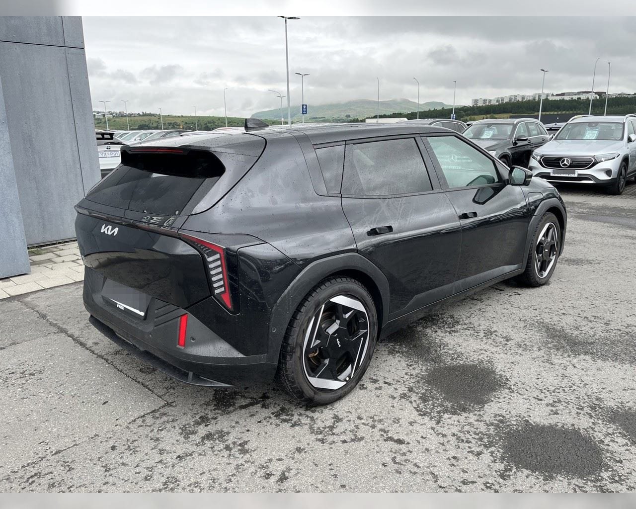 KIA EV4 EARTH
