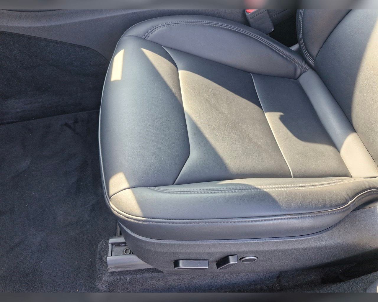TESLA MODEL Y SR