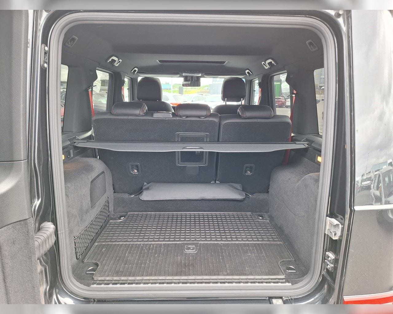 MERCEDES-BENZ G 400 D