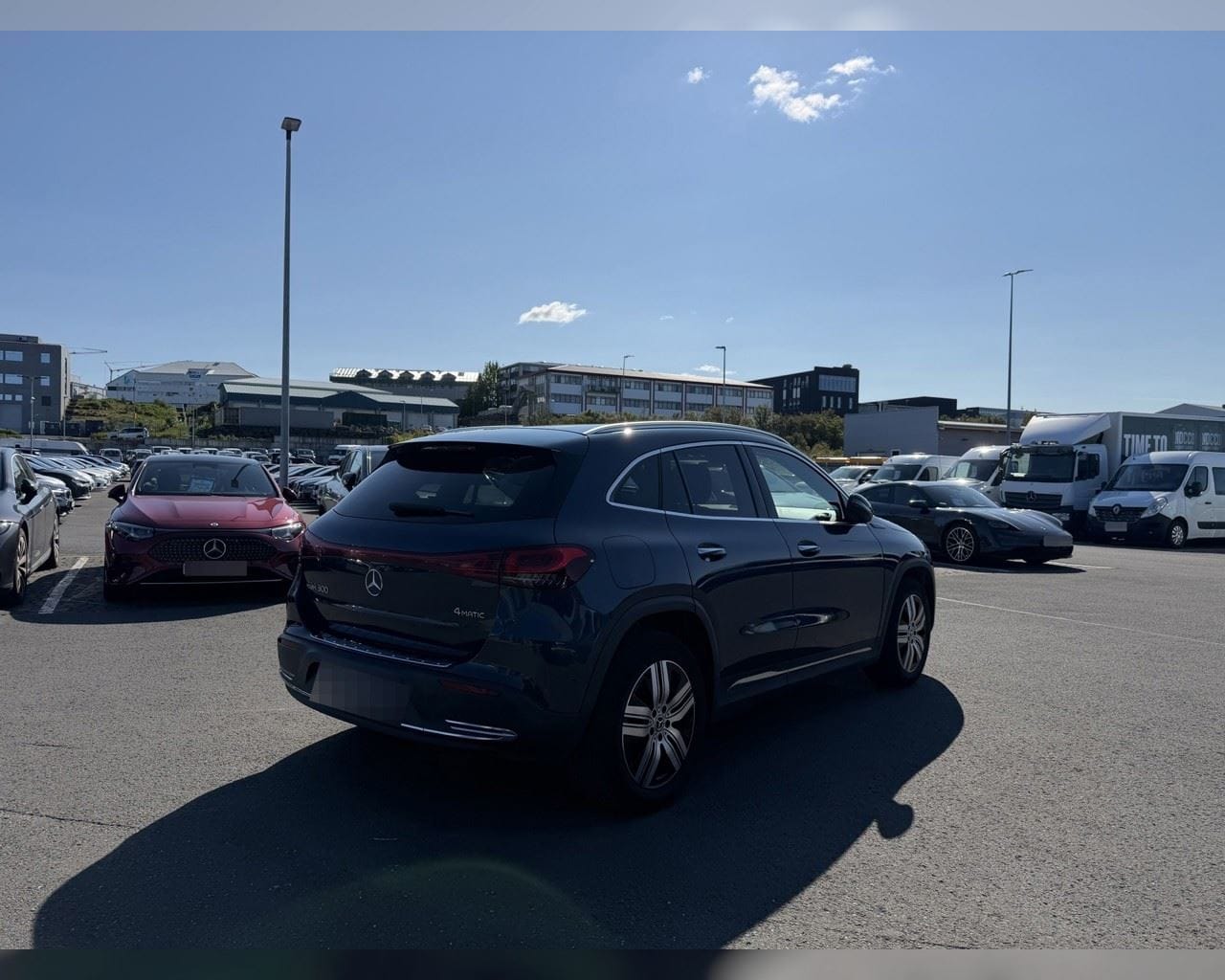 MERCEDES-BENZ EQA 300 4MATIC PROGRESSIVE