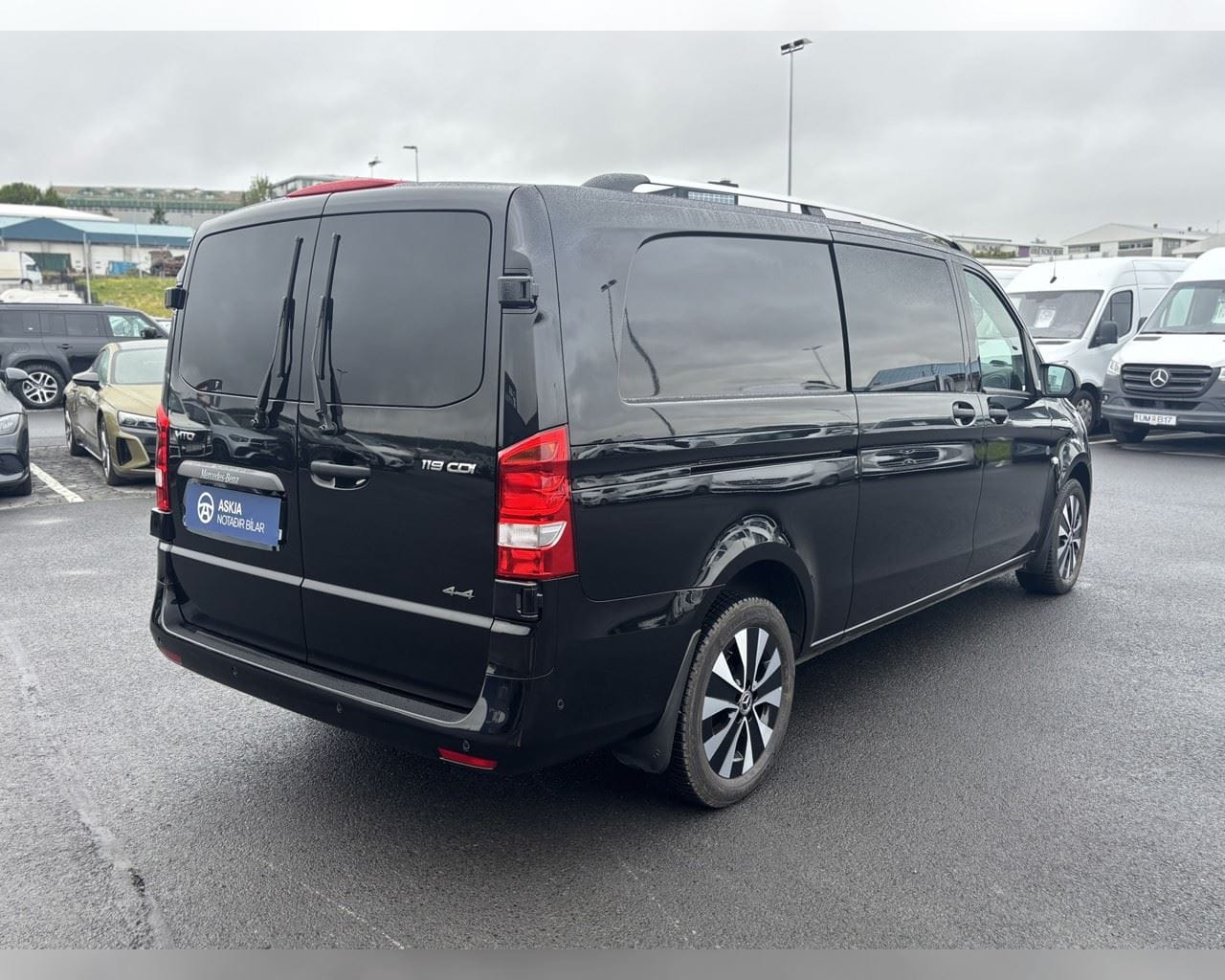 MERCEDES-BENZ VITO BUSINESS PRO