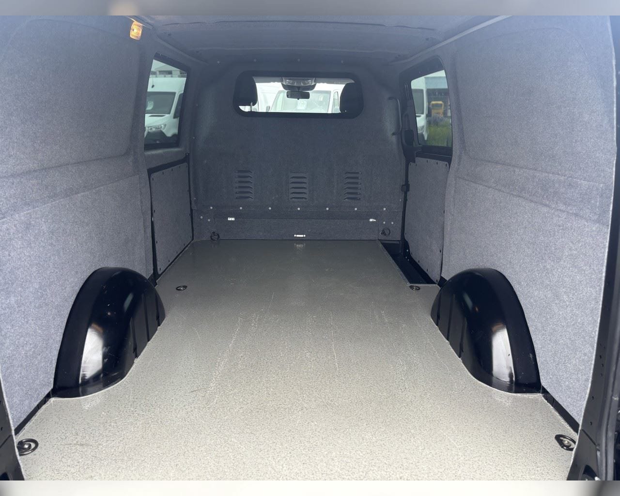 MERCEDES-BENZ VITO BUSINESS PRO