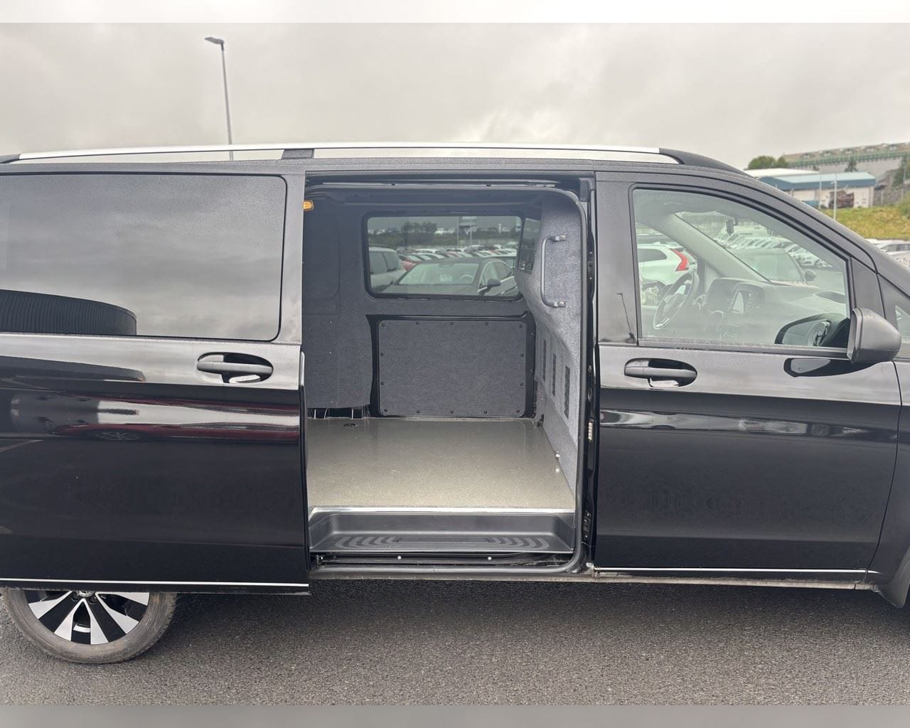 MERCEDES-BENZ VITO BUSINESS PRO