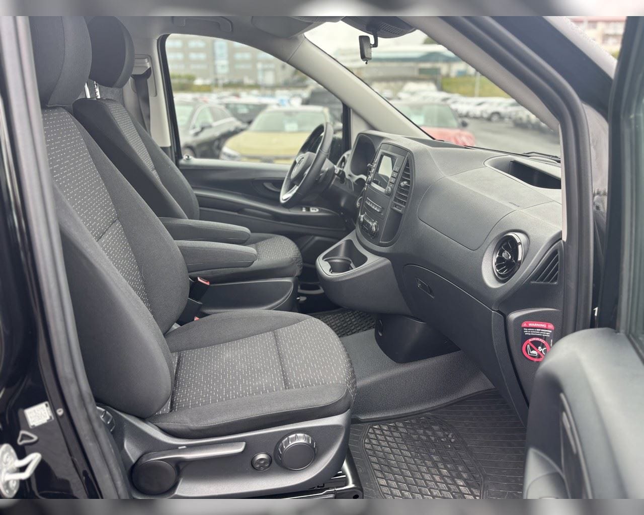 MERCEDES-BENZ VITO BUSINESS PRO