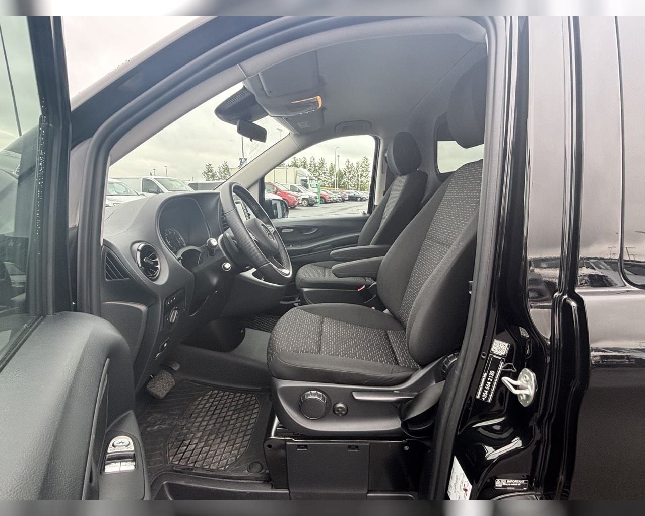 MERCEDES-BENZ VITO BUSINESS PRO