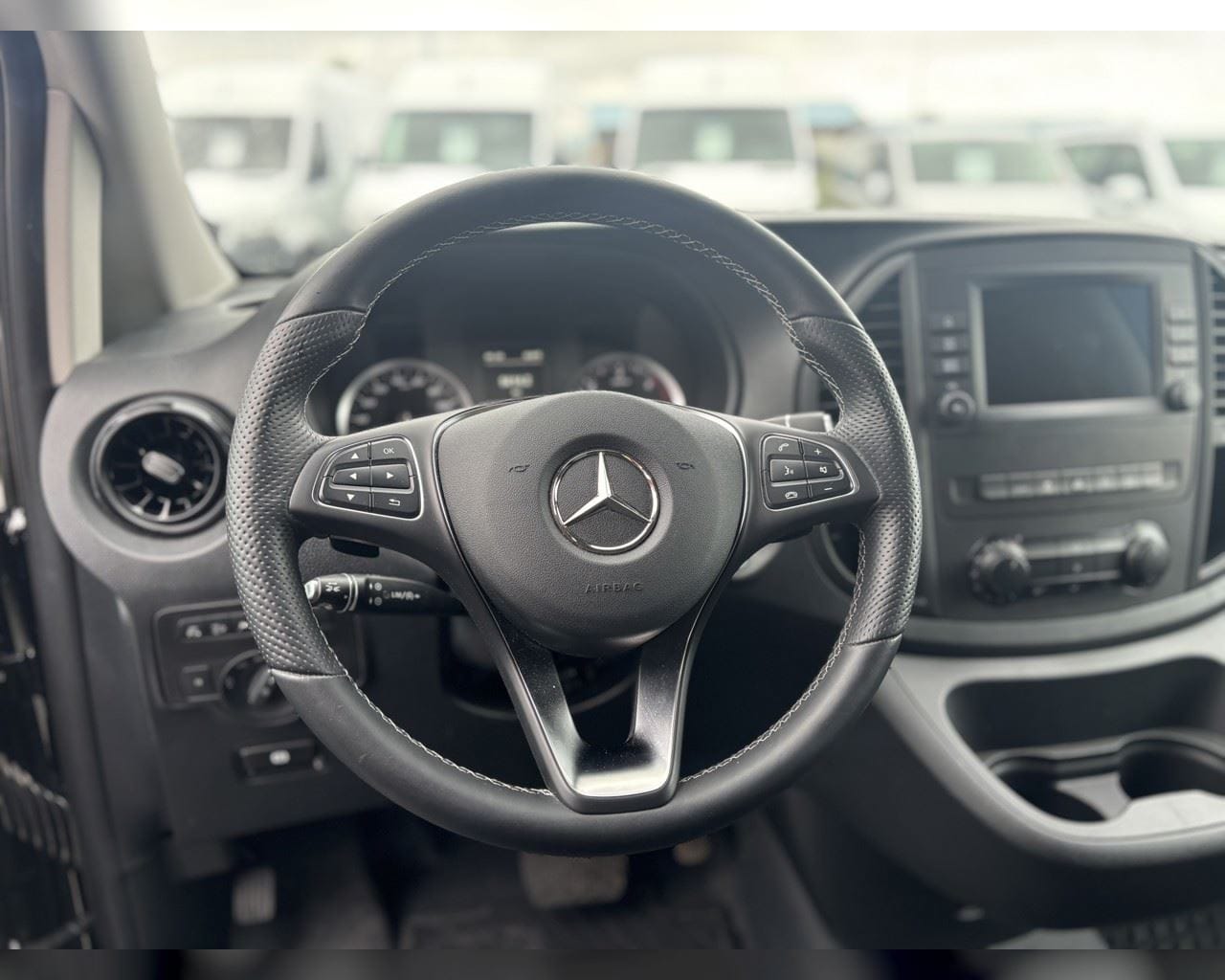 MERCEDES-BENZ VITO BUSINESS PRO