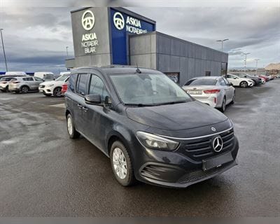 MERCEDES-BENZ EQT