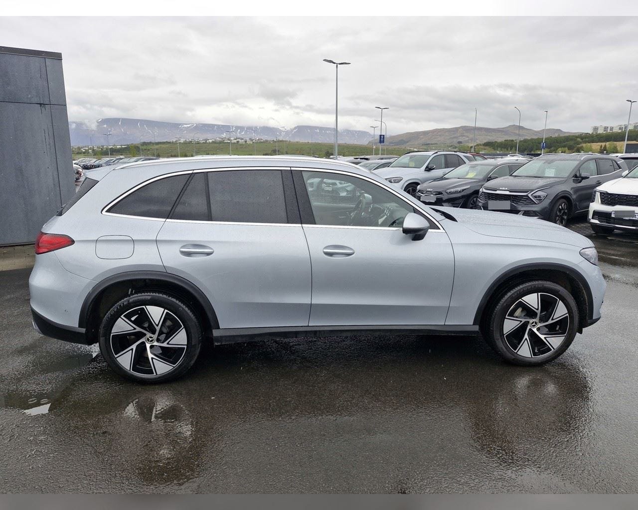 MERCEDES-BENZ GLC 300 E 4MATIC PROGRESSIVE