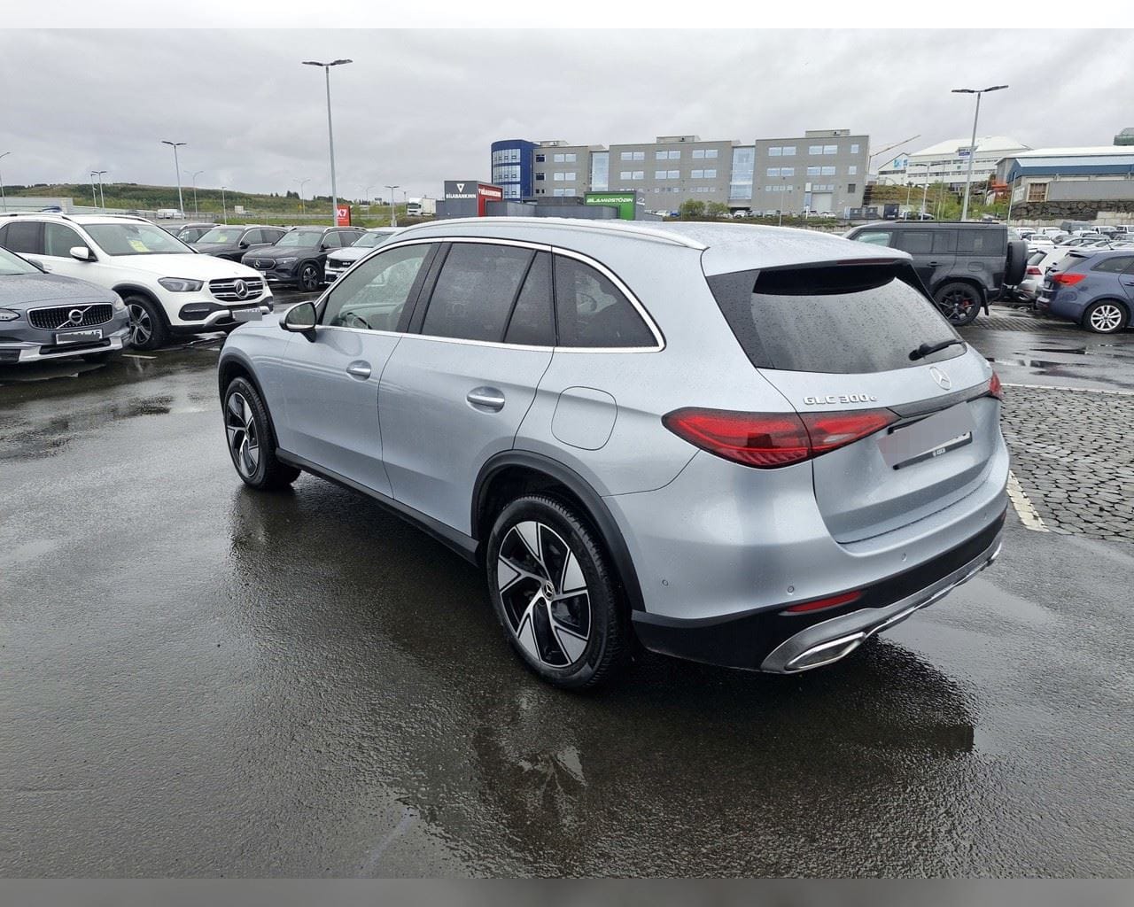 MERCEDES-BENZ GLC 300 E 4MATIC PROGRESSIVE