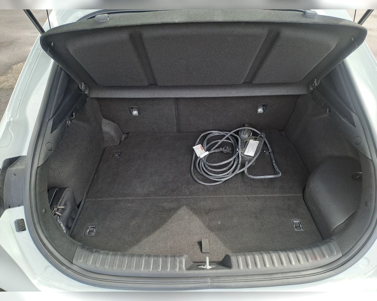 KIA XCEED PHEV URBAN