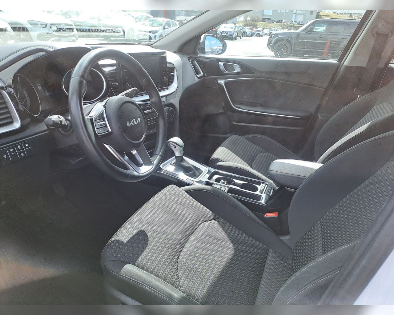 KIA XCEED PHEV URBAN