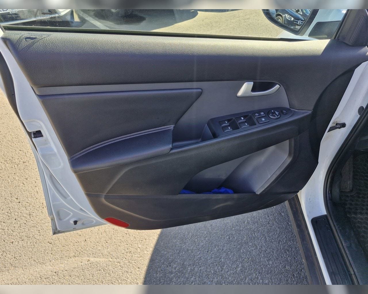 KIA SPORTAGE EX