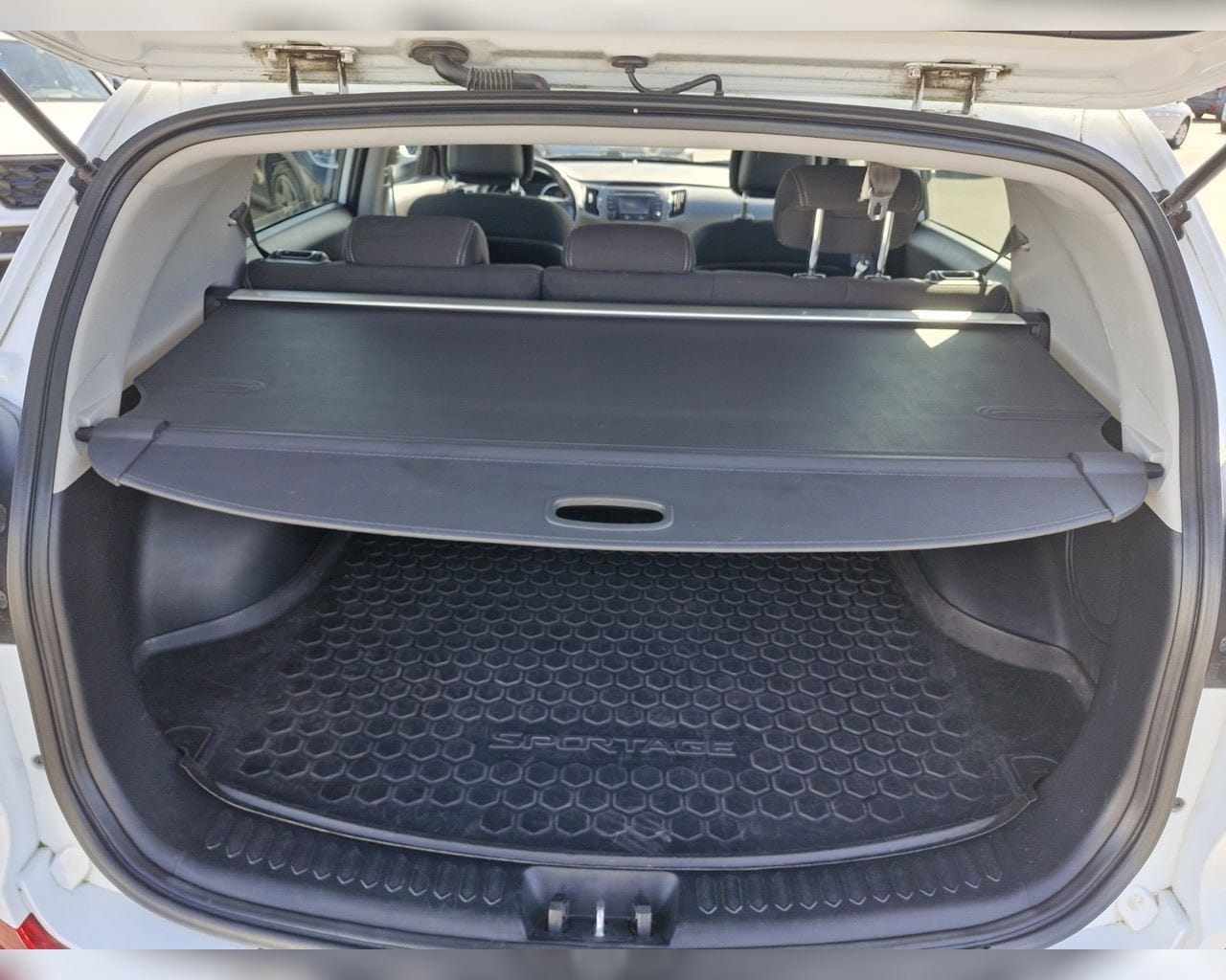 KIA SPORTAGE EX