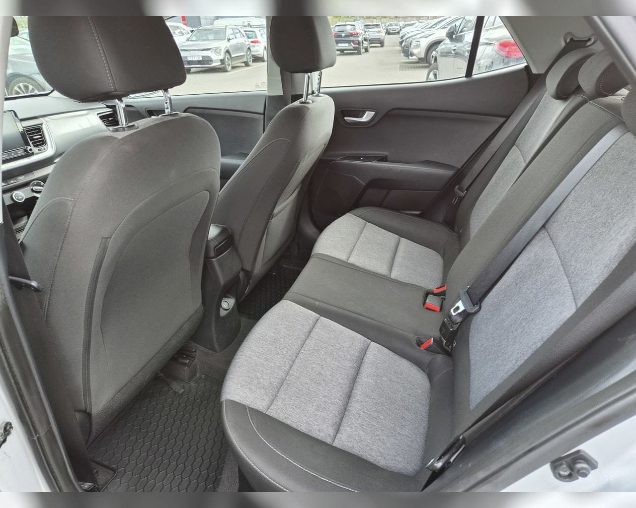 KIA STONIC URBAN
