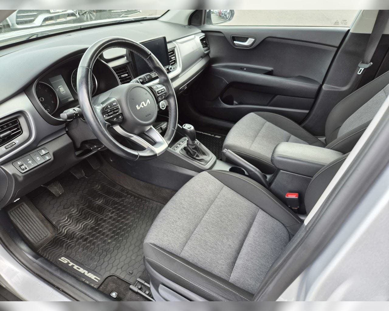 KIA STONIC URBAN