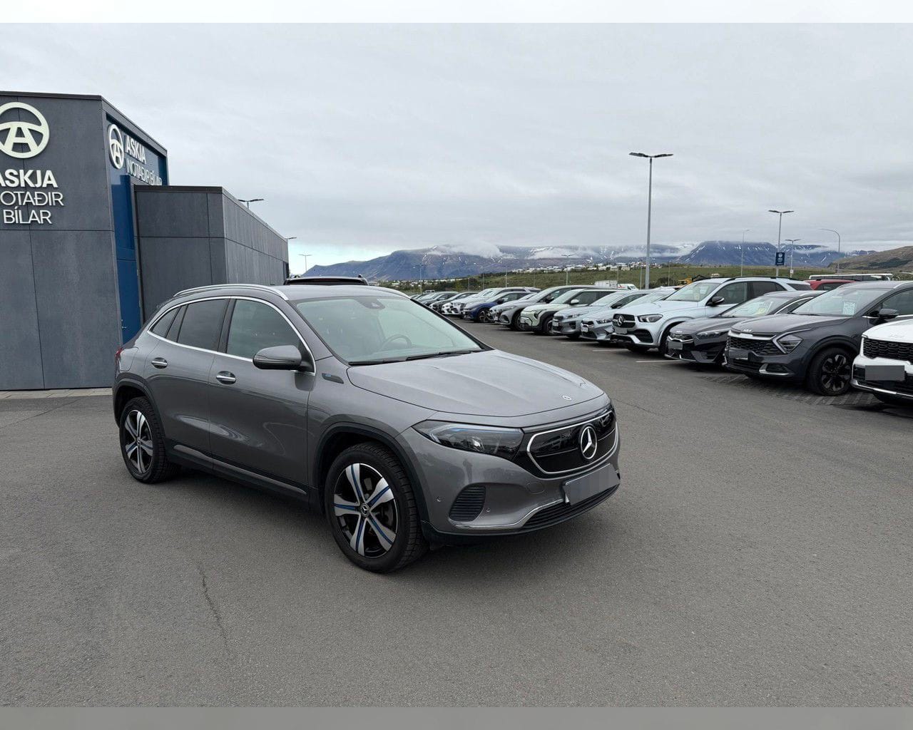 MERCEDES-BENZ EQA 250 PROGRESSIVE