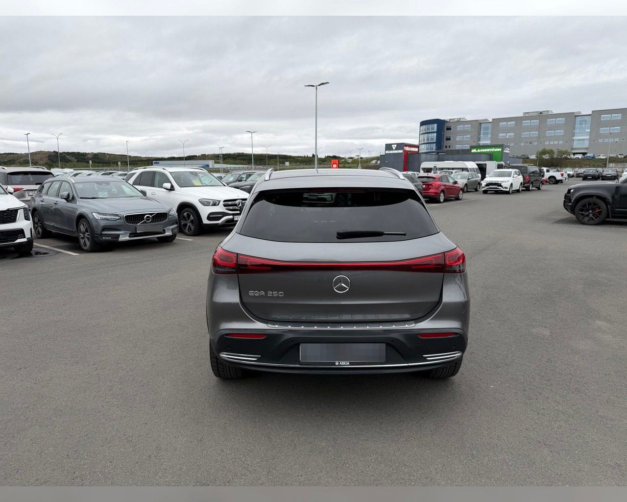 MERCEDES-BENZ EQA 250 PROGRESSIVE