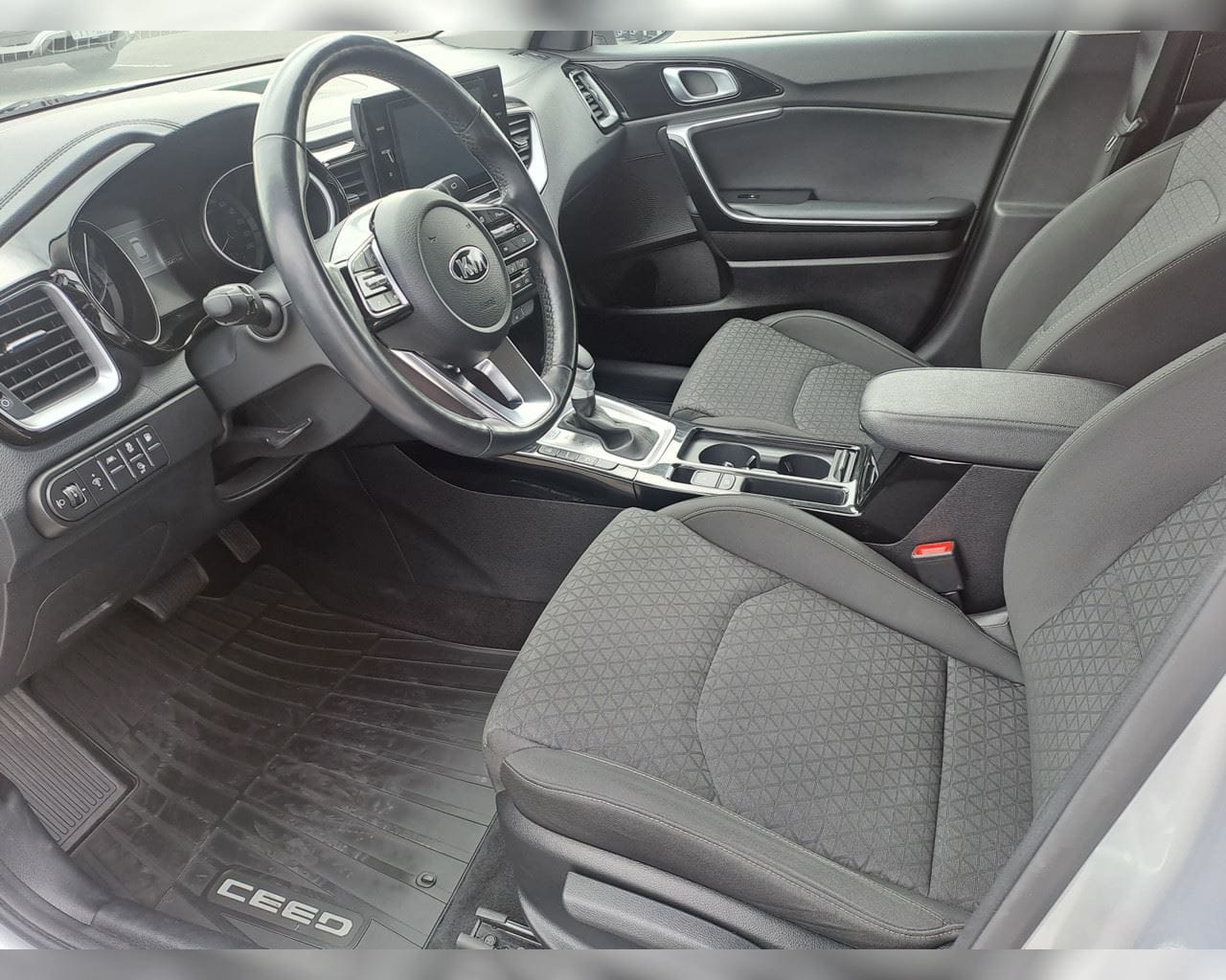 KIA CEED SW PHEV URBAN